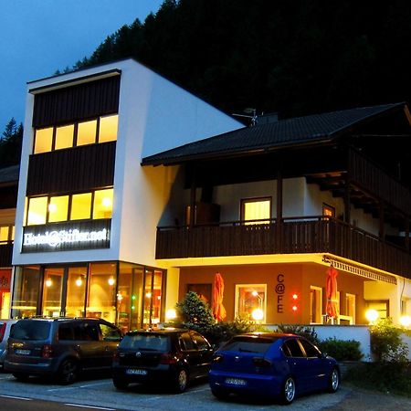 Hotel Stifter ルタゴ エクステリア 写真
