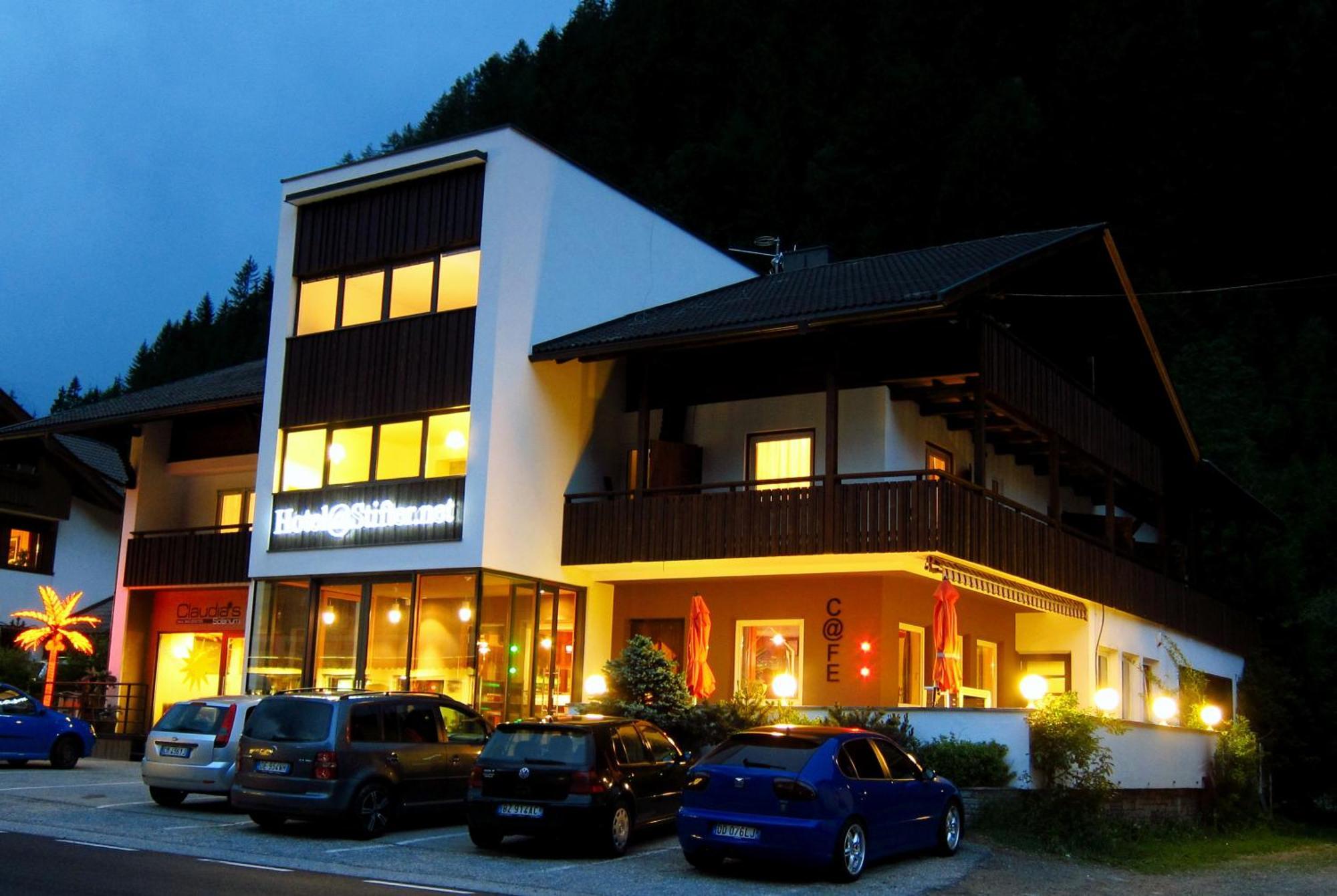 Hotel Stifter ルタゴ エクステリア 写真
